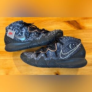 Nike Kybrid S2 "What The" Size 10